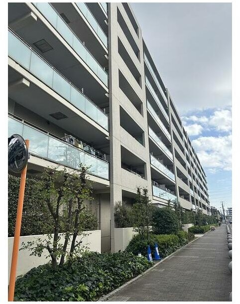 ジェイパーク横浜矢向フローラガーデンの外観|来店不要で契約まで完結♪カード決済・LINE対応！