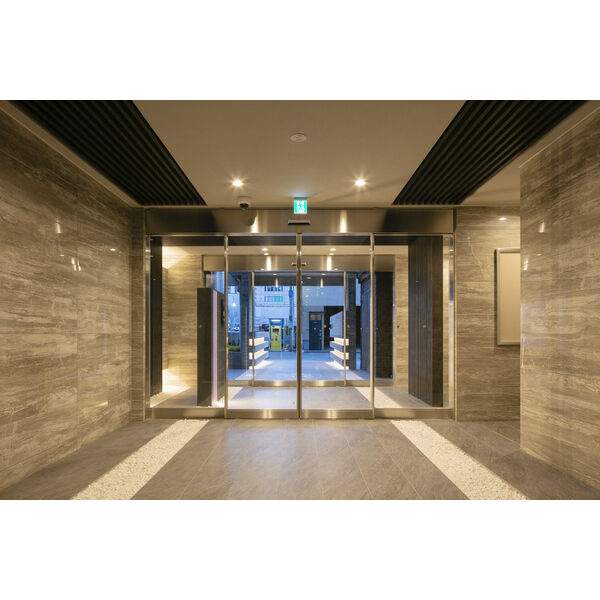 ファーストフィオーレ本町イーストのその他