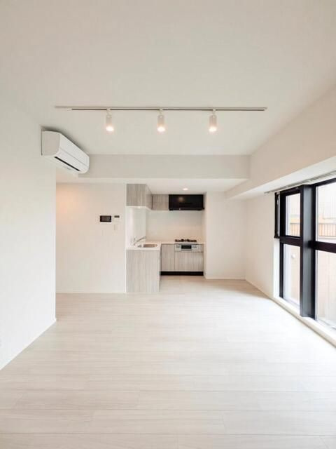 ＡＬＴＥＲＮＡ三軒茶屋の居間・リビング|ゆったり過ごせる居間です
