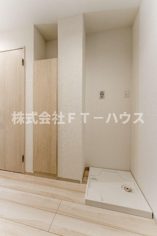 Lily東中山の洗面所