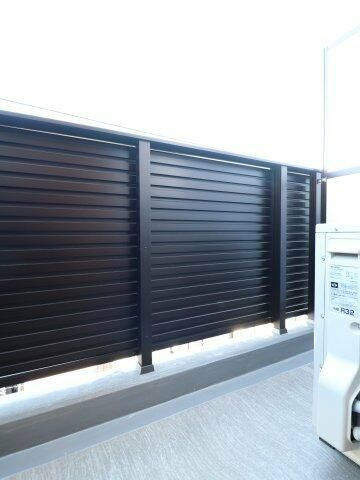 Ｓｕｎ　Ｃｒｅｓｔ　砧のバルコニー