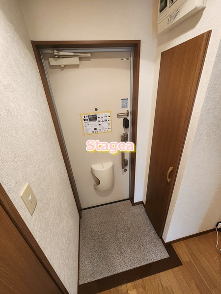 アムール宮原の玄関