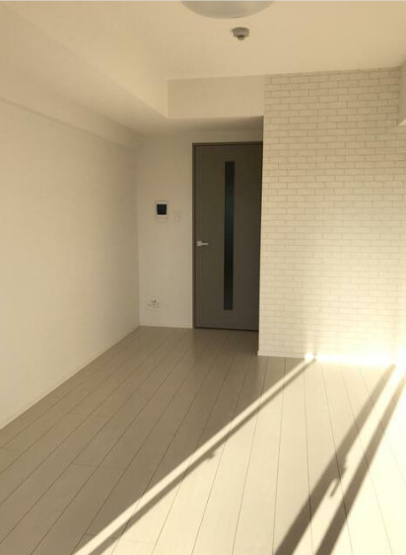 【居間・リビング】 | クレストタップ羽田 | 8.1帖のお部屋です。