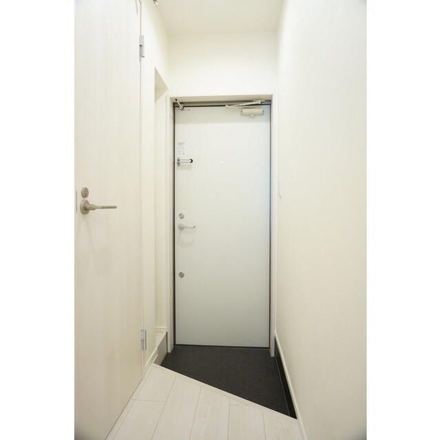 アステラホーム等々力の玄関|落ち着いた玄関です