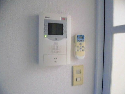 【セキュリティ】 | モニター付きインターホンです