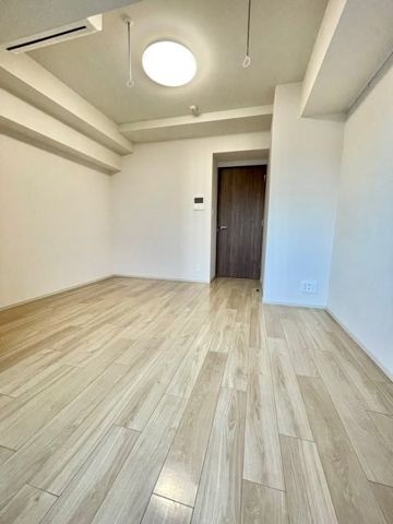 ステラメゾン三軒茶屋の洋室|使い勝手のいい洋室です