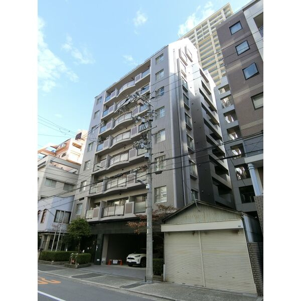 パラッツオディ上本町の外観
