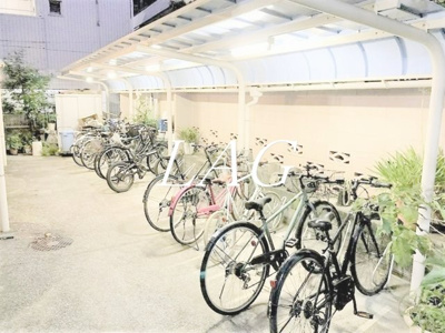 【その他共用部分】 | ロワジール三軒茶屋 | 駐輪場です。