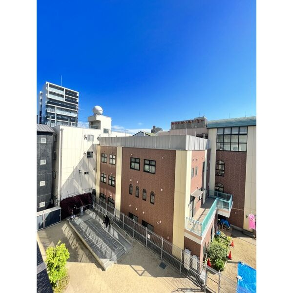スプランディッド福島WESTの周辺