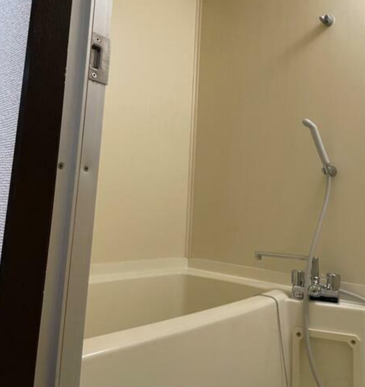 【浴室】 | セピア | ゆったり過ごせるお風呂です