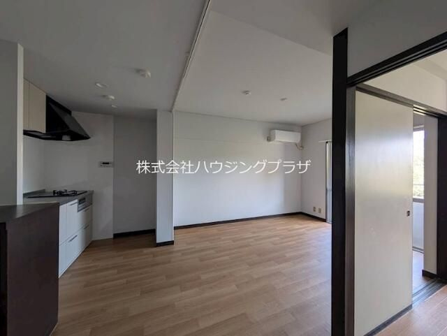 ティブロンコートの居間・リビング|ゆったり過ごせる居間です