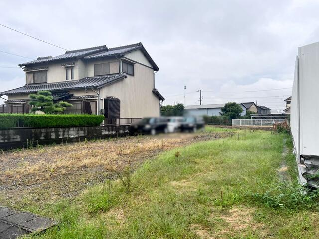 中古戸建て）津島市金柳町の前面道路含む現地写真