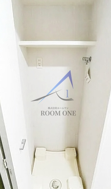 プラシア北千住の設備|洗濯機置き場です。