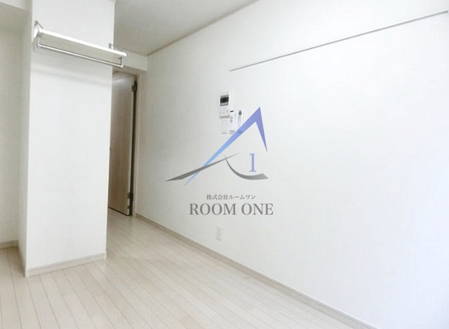グローリア北千住の居間・リビング|洋室のお部屋です。