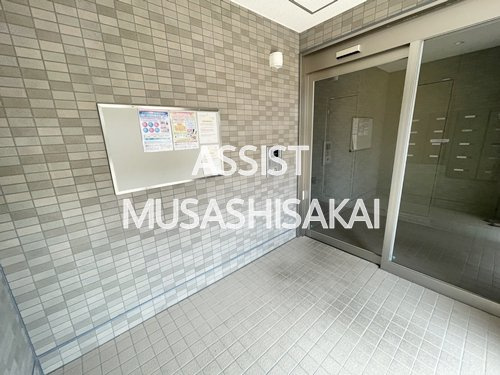 キャトルセゾン（quatre saisons）のロビー