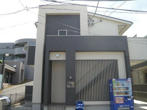 クレフラスト北小金Ｂのエントランス