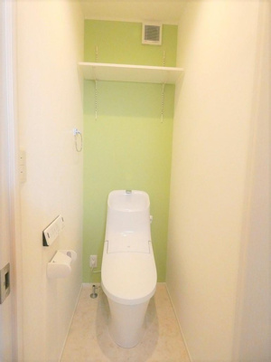 【トイレ】 | カーサ アルプス | 清潔感のあるトイレです