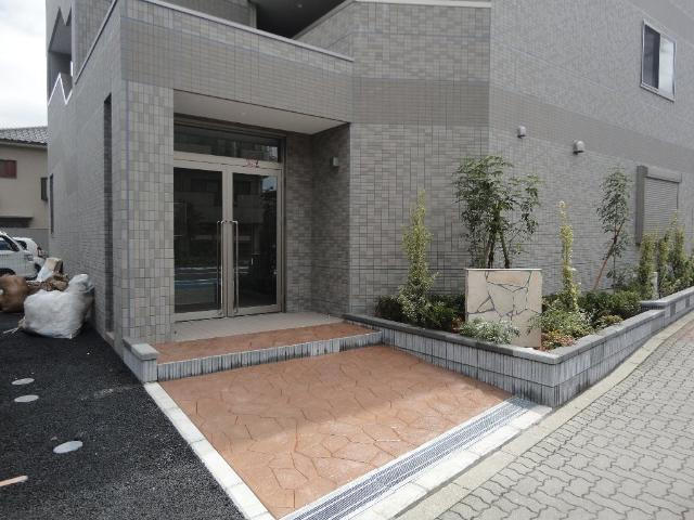 キャトル　セゾン（quatre saisons）の外観|建物外観を気になさる方へ、見た目の良い物件です