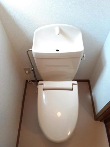 エトワールのトイレ|清潔感のあるトイレです