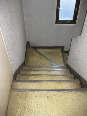 セブンスターハイツ参宮橋の玄関