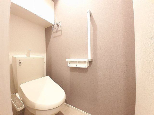 エムウッド　フォルビートのトイレ|落ち着いた色調のトイレです