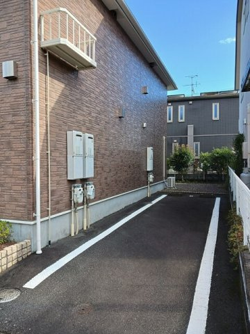 サウザンド，エムのその他