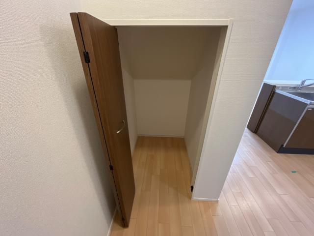 パンデュール・エム　Ⅱの収納|大きなものも収納できそうです