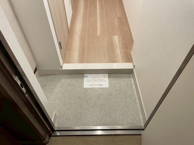 ＣＲＥＡＬｐｒｅｍｉｅｒ浅草(クリアルプレミアアサクサ)の玄関