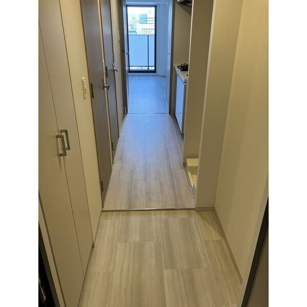 バウスフラッツ新大阪の玄関