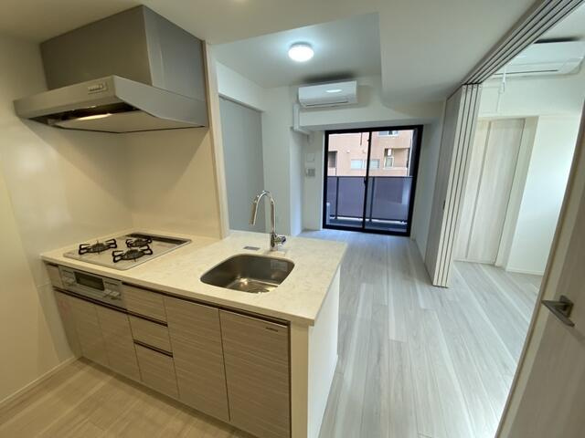 ＯＮＥ　ＲＯＯＦ　ＲＥＳＩＤＥＮＣＥ　ＴＡＭＡＣＨＩ(ワンルーフレジデンスタマチ)のキッチン