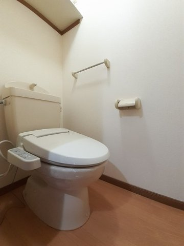エヴァー・エイムのトイレ|トイレもきれいです