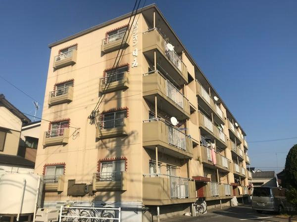 パラシオン日名の外観