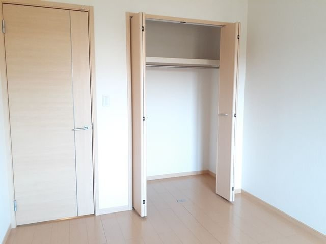サン　ノーブルの収納