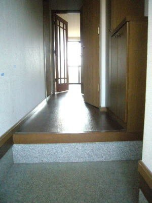 アムールの玄関|毎日通る玄関はこちらです