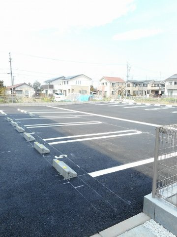 ラフレシール雅の駐車場|駐車場です