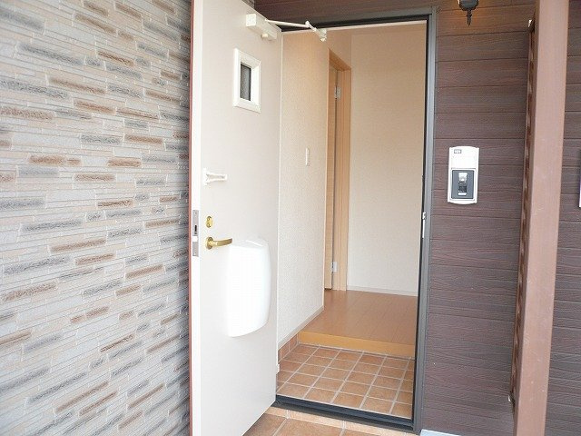 ネオ　クローネ　ＭＭＳの玄関|シンプルで使いやすい玄関です