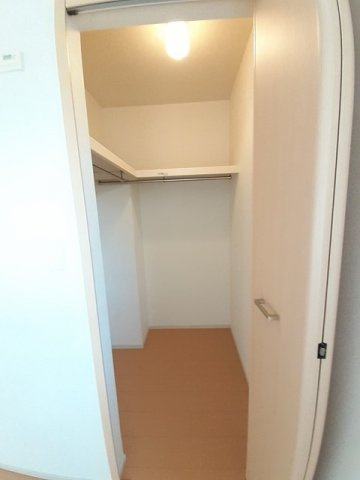 ルミエールの収納|たっぷりとした収納スペースです