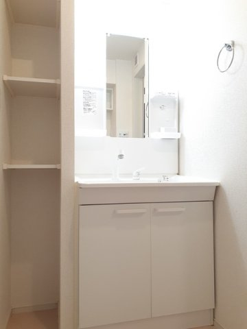 グランスイート青葉の洗面所|コンパクトで使いやすい洗面所