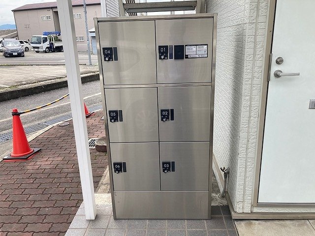 レオパレスセラヴィのその他|宅配ボックス