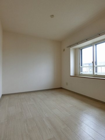 パルコ・ヴィアーレの内装|明るい色調の室内です