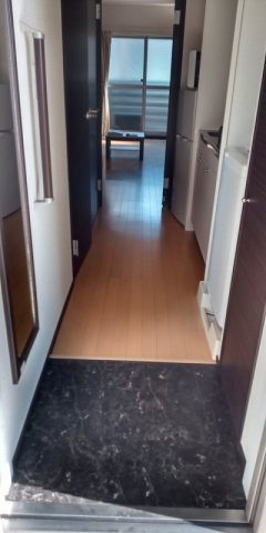 クレイノワンの玄関|シンプルで使いやすい玄関です