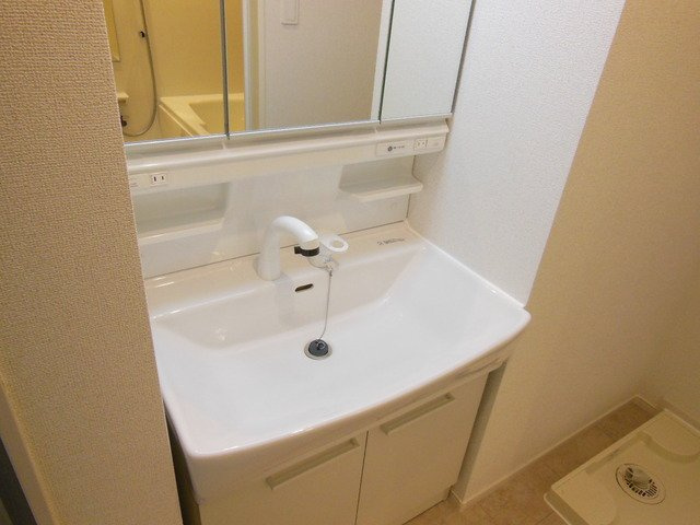 ジュネスハウスⅤ　Ａの洗面所