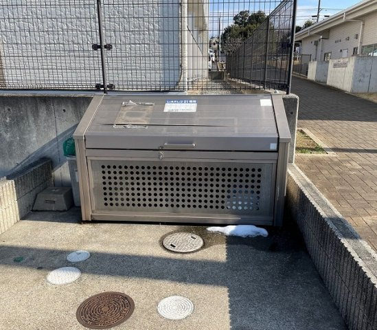 レオパレスボンボニエールのその他|専用ゴミ置き場