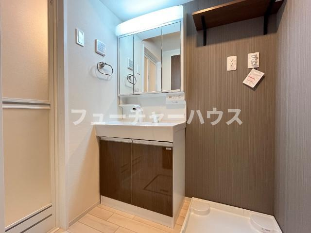 リッチレジデンスA（Ｒｉｃｈ Ｒｅｓｉｄｅｎｃｅ A）の洗面所|使いやすい洗面所です