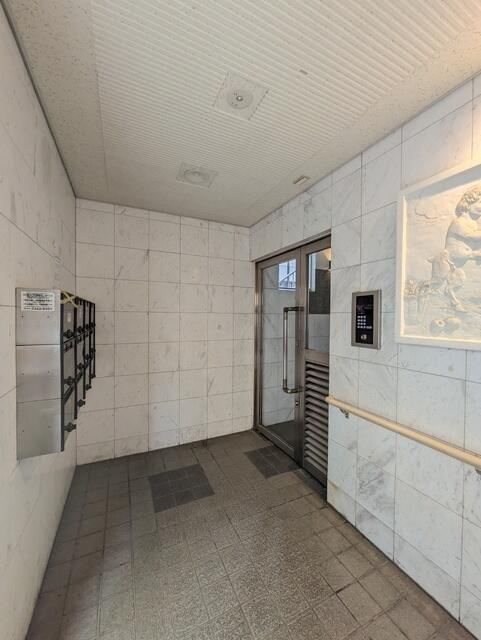 アーバンコート白山(アーバンコートハクサン)のロビー
