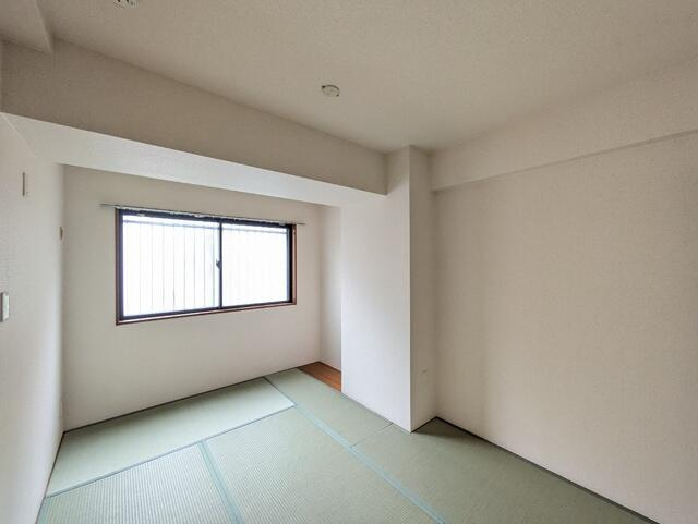 アーバンコート白山(アーバンコートハクサン)の和室