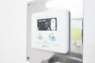 【設備】 | メゾン・ド・パラディ | 給湯パネルです。