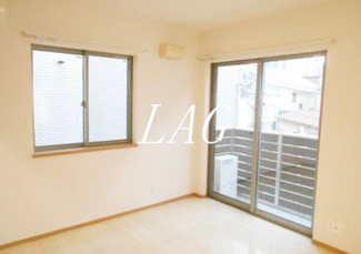 【居間・リビング】 | ４ＲＥＳＴ１１（フオ－レストイレブン） | 洋室のお部屋です。