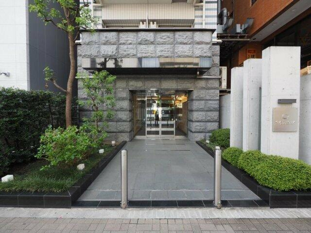 ガリシア浜松町のエントランス