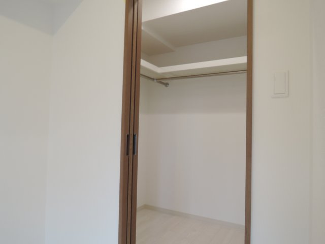 グランコート茨木永代町の収納